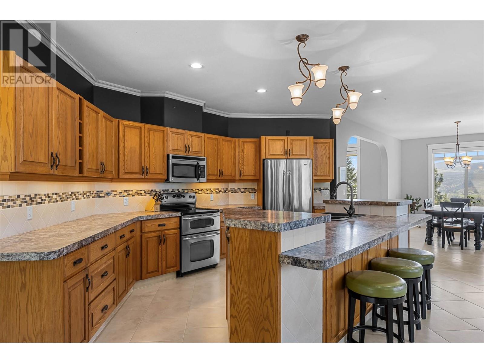 6640 Old  5 Highway, Kamloops, British Columbia  V2H 0B7 - Photo 8 - 10345569