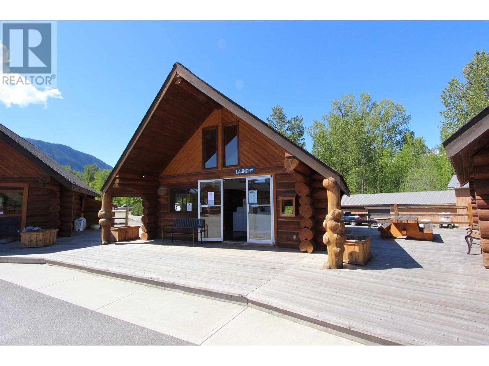 65 Cottonwood Drive, Lee Creek, British Columbia  V0E 1M4 - Photo 25 - 10345580