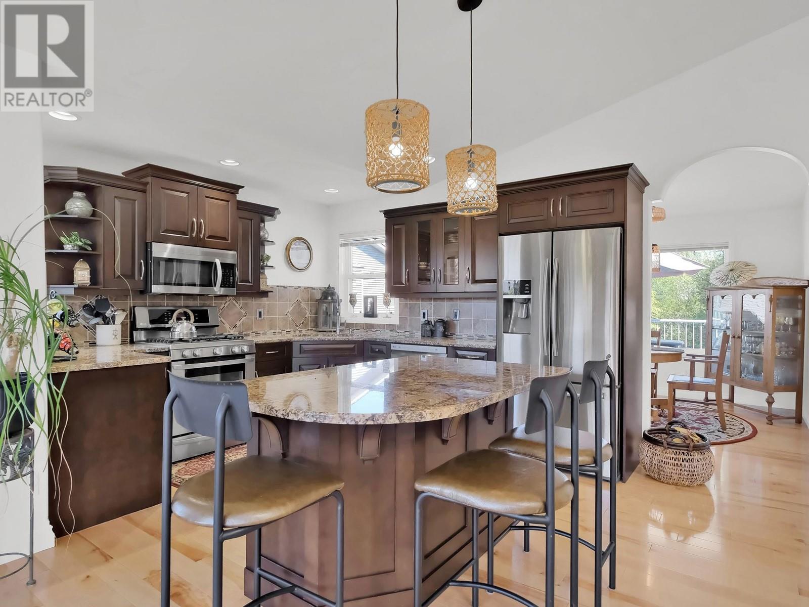 787 Torrs Court, Kelowna, British Columbia  V1W 1B5 - Photo 10 - 10346054