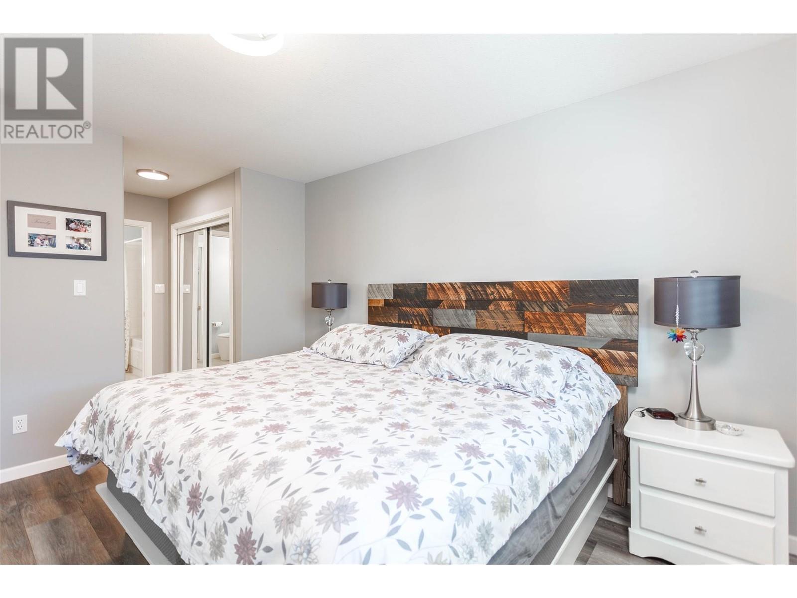 2675 Pine Avenue Unit# 4, Lumby, British Columbia  V0E 2G5 - Photo 14 - 10346066
