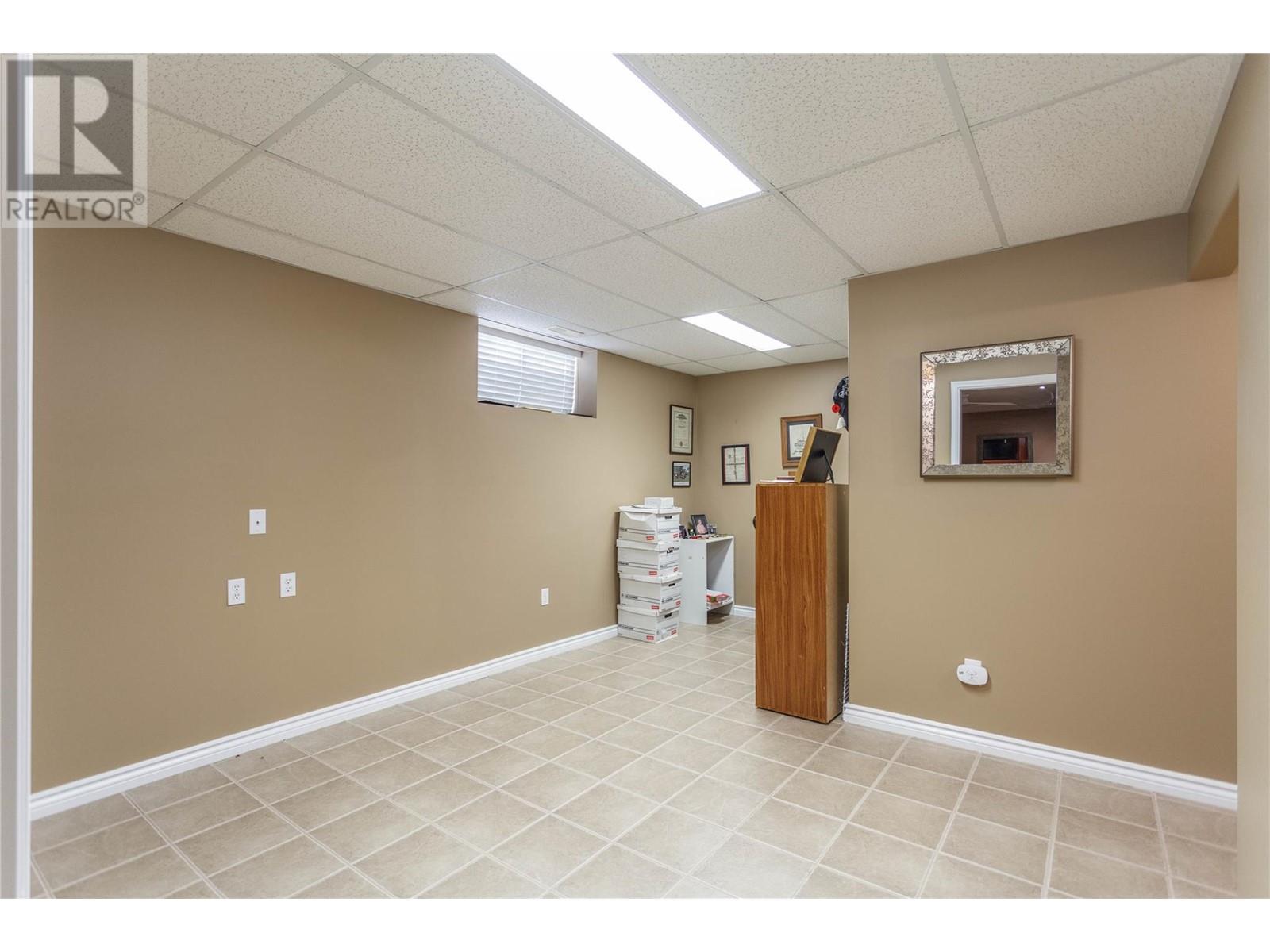 2675 Pine Avenue Unit# 4, Lumby, British Columbia  V0E 2G5 - Photo 31 - 10346066