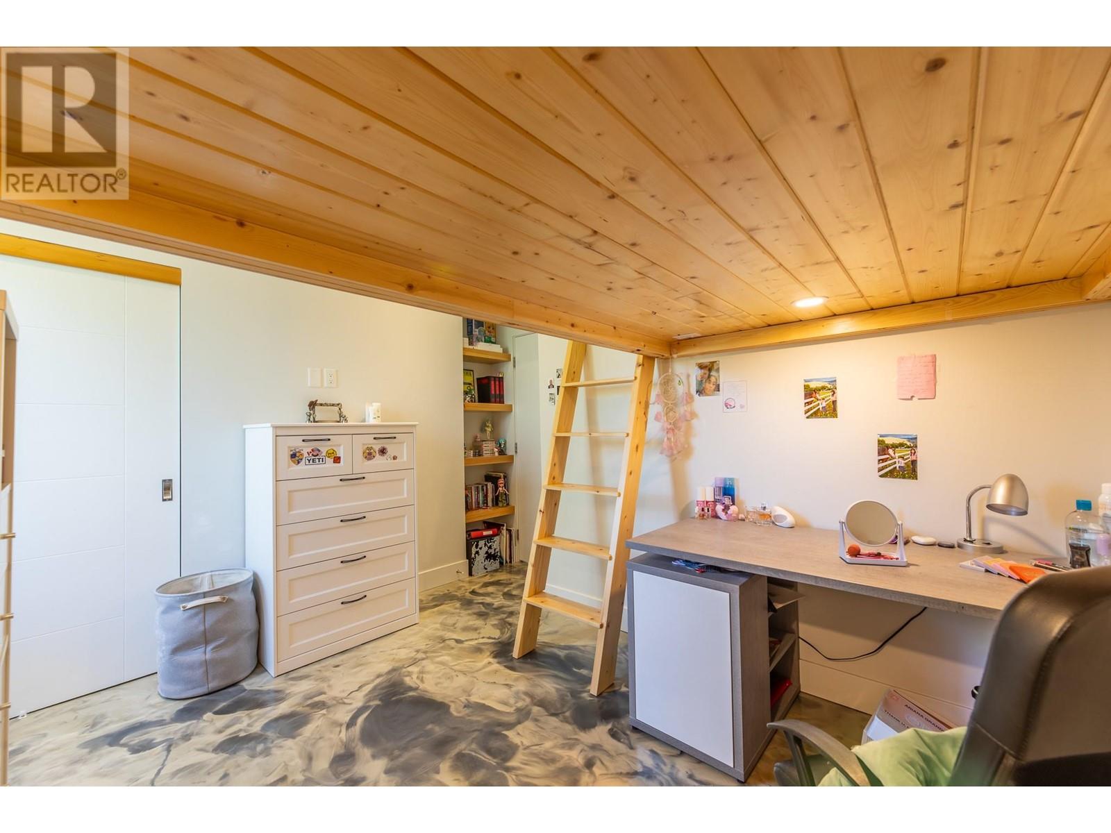 9003 Gilman Road, Summerland, British Columbia  V0H 1Z2 - Photo 37 - 10346338