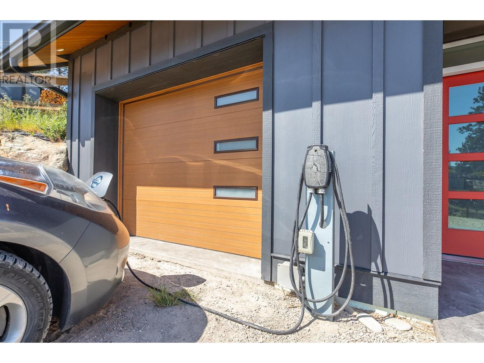 9003 Gilman Road, Summerland, British Columbia  V0H 1Z2 - Photo 42 - 10346338