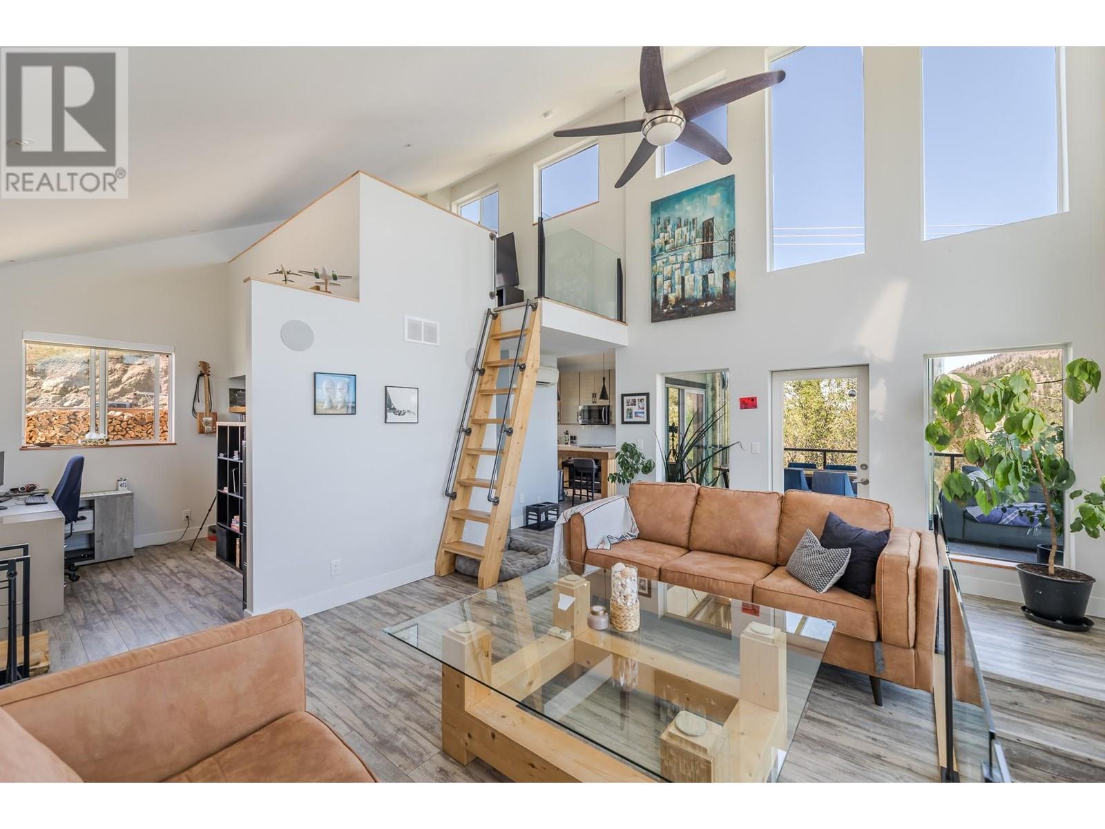 9003 Gilman Road, Summerland, British Columbia  V0H 1Z2 - Photo 8 - 10346338
