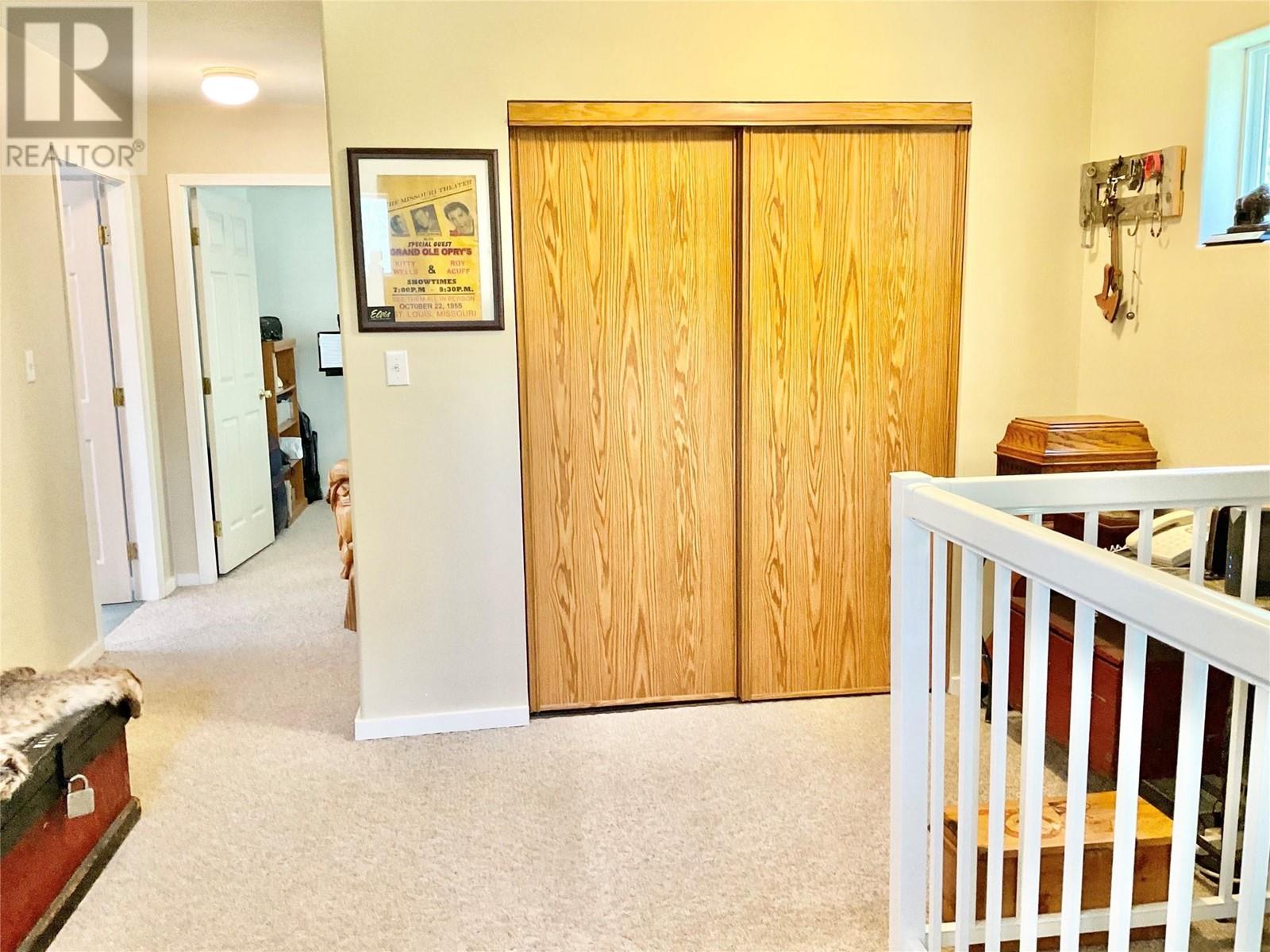 1660 3 Highway, Midway, British Columbia  V0H 1M0 - Photo 25 - 10346274