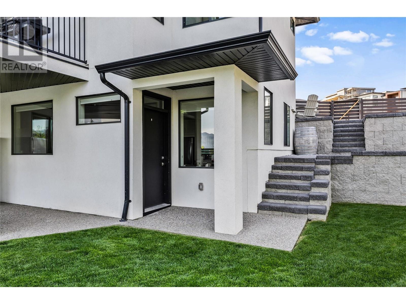 3374 Vineyard View Drive, West Kelowna, British Columbia  V4T 3M3 - Photo 43 - 10341075