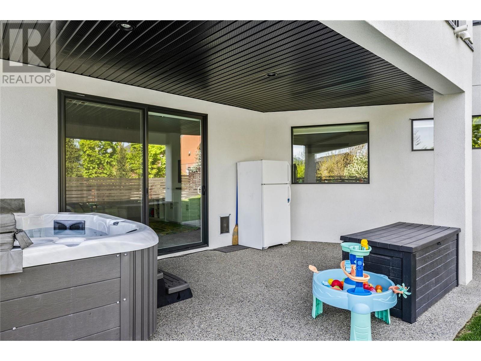 3374 Vineyard View Drive, West Kelowna, British Columbia  V4T 3M3 - Photo 46 - 10341075