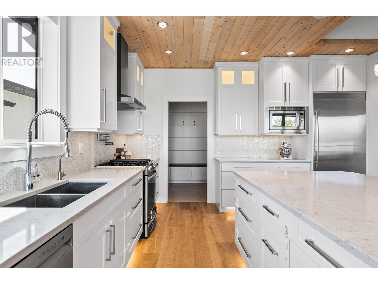 3374 Vineyard View Drive, West Kelowna, British Columbia  V4T 3M3 - Photo 7 - 10341075