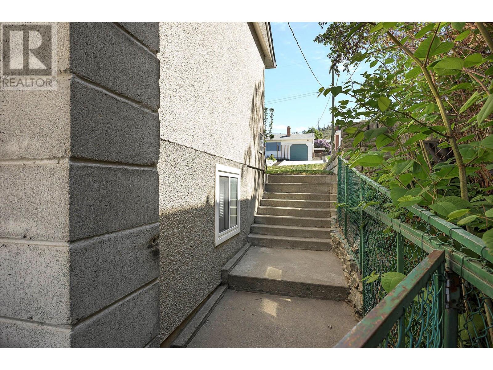 952 Fraser Street, Kamloops, British Columbia  V2C 3H5 - Photo 19 - 10346248