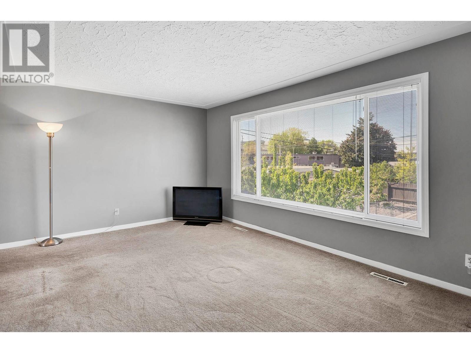 952 Fraser Street, Kamloops, British Columbia  V2C 3H5 - Photo 27 - 10346248