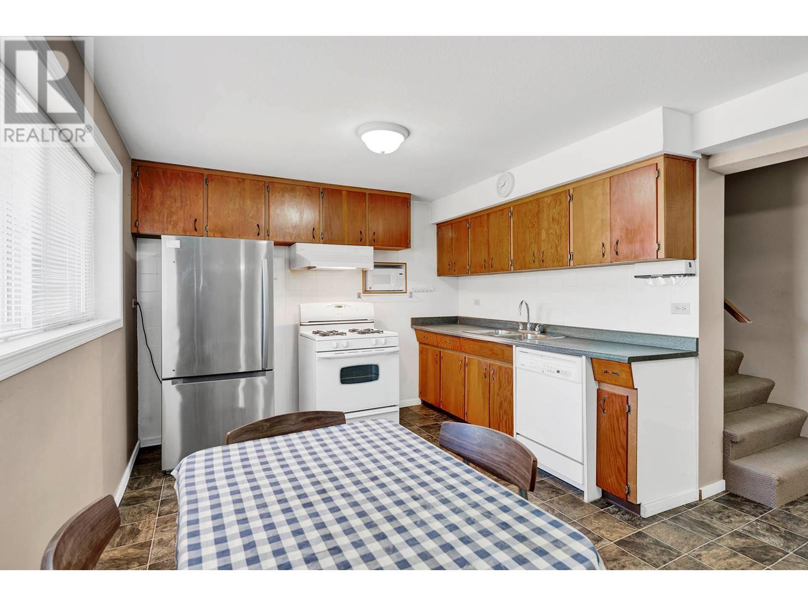952 Fraser Street, Kamloops, British Columbia  V2C 3H5 - Photo 38 - 10346248