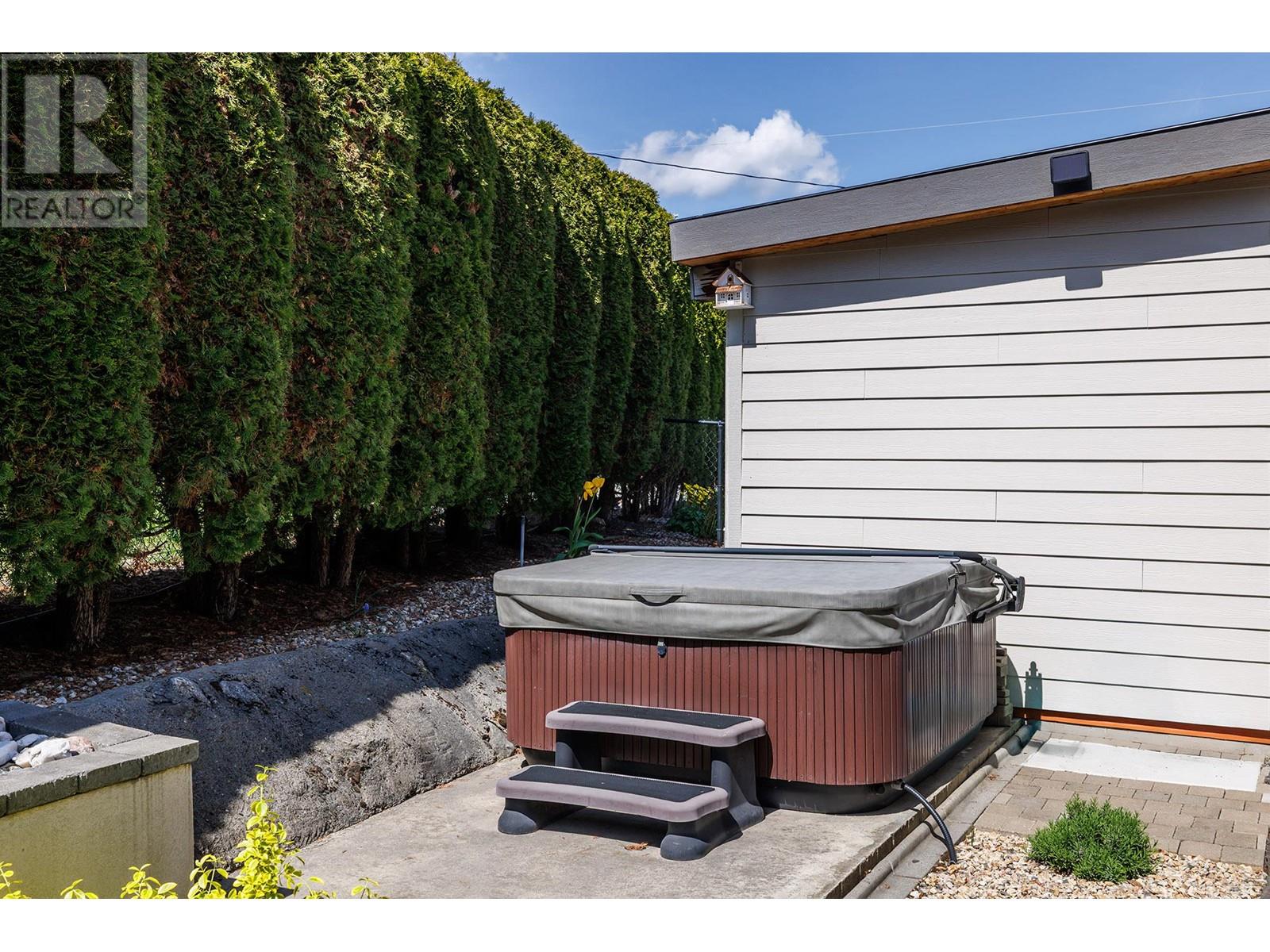 2904 Weatherhill Road, West Kelowna, British Columbia  V1Z 1P3 - Photo 29 - 10346421