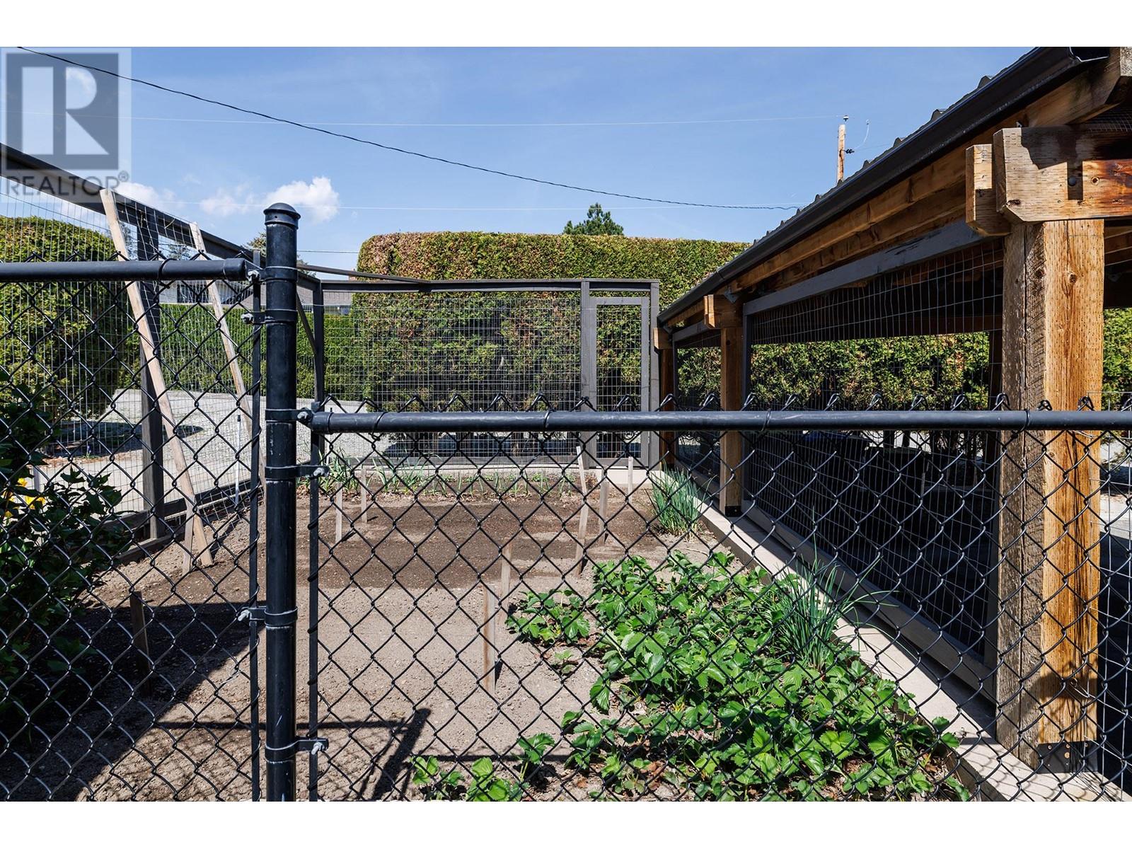 2904 Weatherhill Road, West Kelowna, British Columbia  V1Z 1P3 - Photo 30 - 10346421
