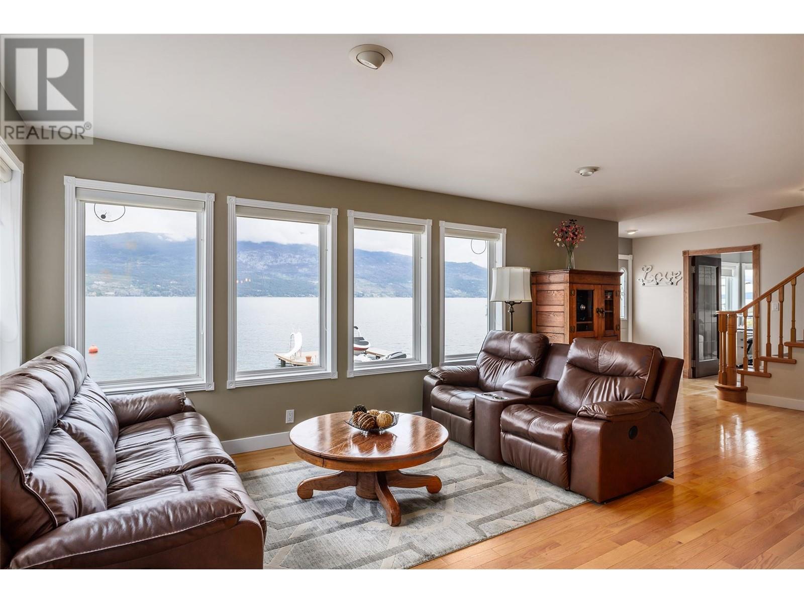 17824 Juniper Cove Road, Lake Country, British Columbia  V4V 1B8 - Photo 2 - 10345457