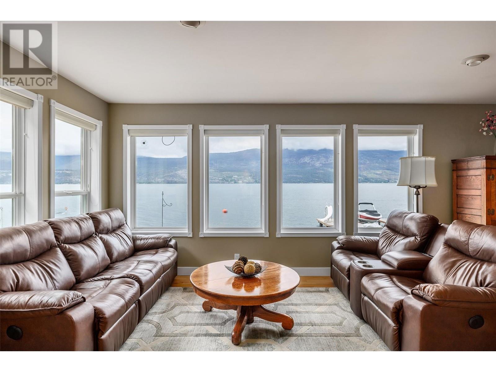 17824 Juniper Cove Road, Lake Country, British Columbia  V4V 1B8 - Photo 3 - 10345457