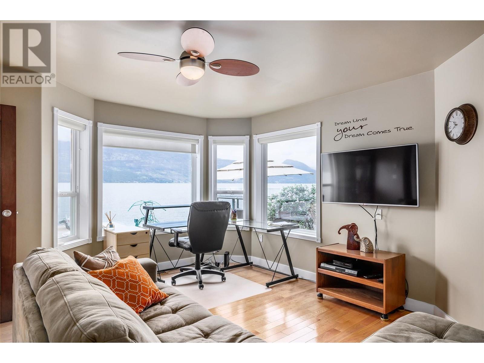 17824 Juniper Cove Road, Lake Country, British Columbia  V4V 1B8 - Photo 9 - 10345457