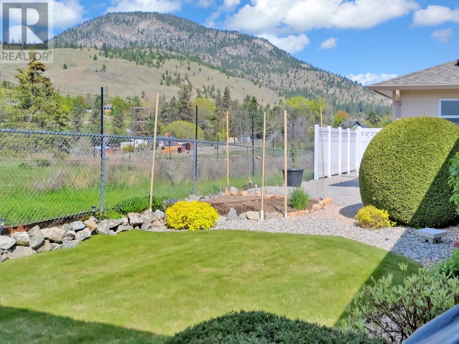 435 Ridge Road, Penticton, British Columbia  V2A 8N7 - Photo 11 - 10346572