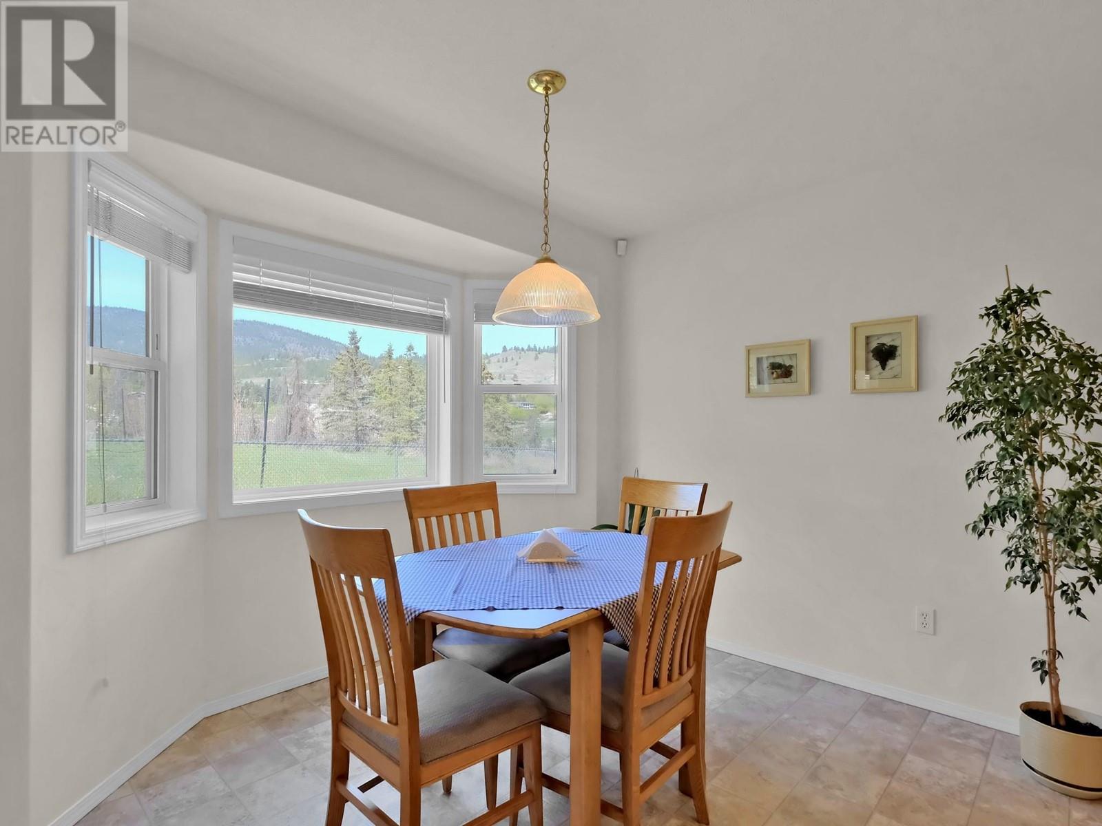 435 Ridge Road, Penticton, British Columbia  V2A 8N7 - Photo 14 - 10346572