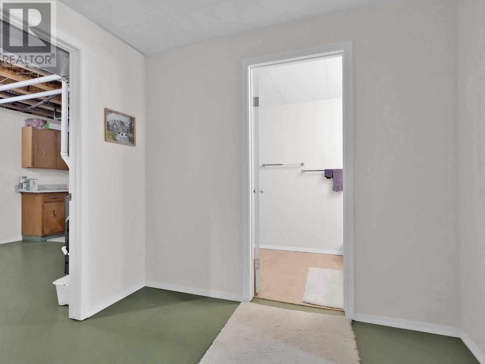 435 Ridge Road, Penticton, British Columbia  V2A 8N7 - Photo 35 - 10346572