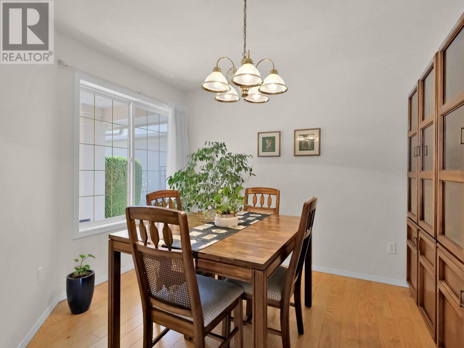435 Ridge Road, Penticton, British Columbia  V2A 8N7 - Photo 6 - 10346572