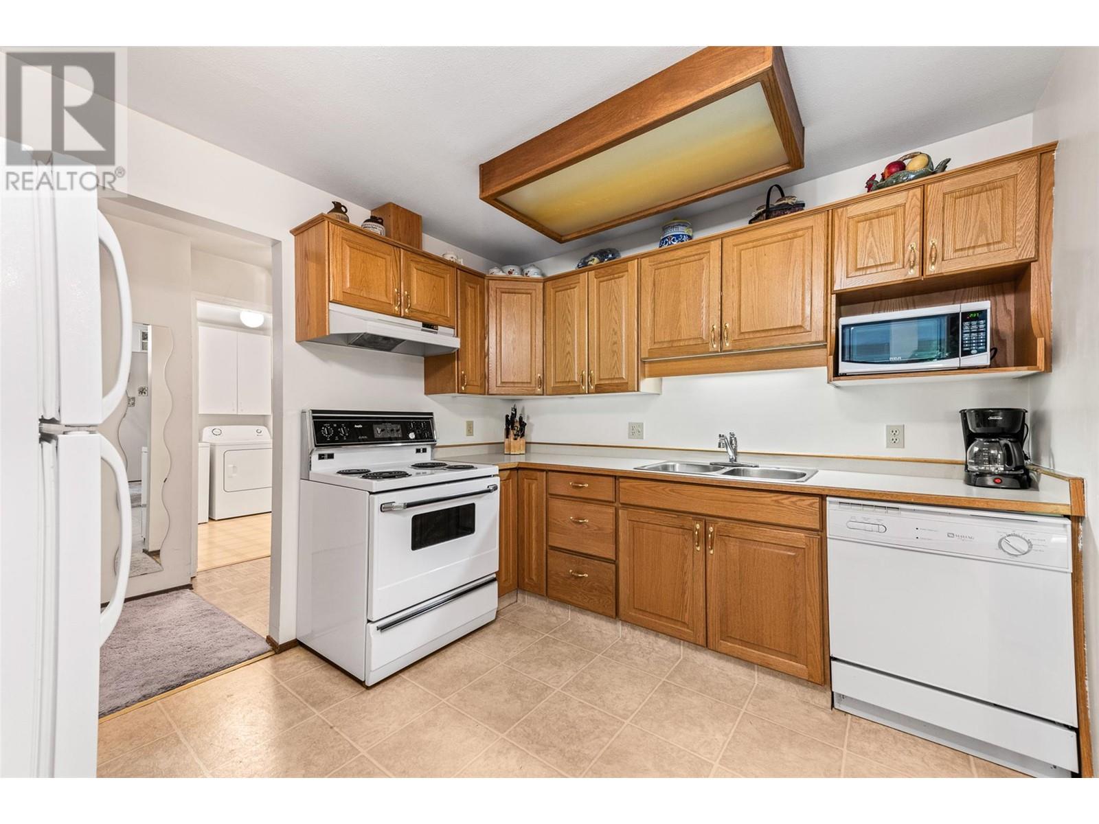 965 King Street Unit# 207, Penticton, British Columbia  V2A 8J4 - Photo 16 - 10346247
