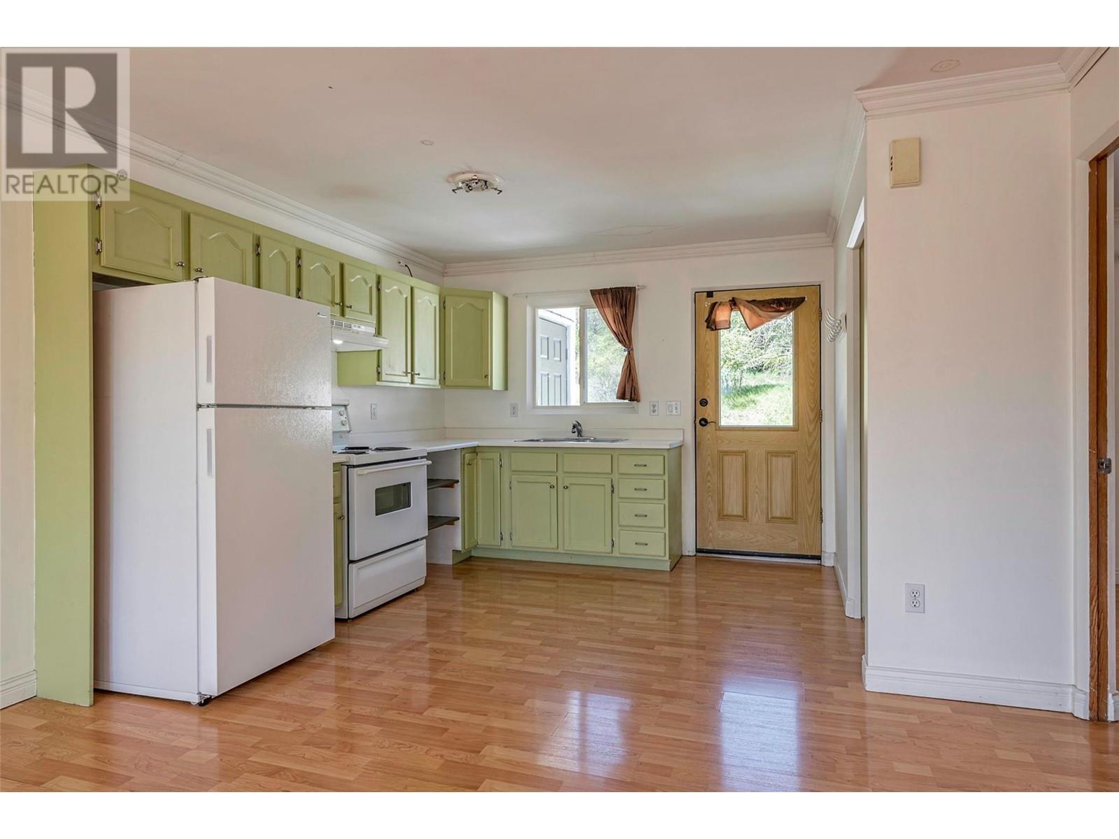 3901 35th Avenue Unit# 10, Vernon, British Columbia  V1T 2V1 - Photo 4 - 10344758