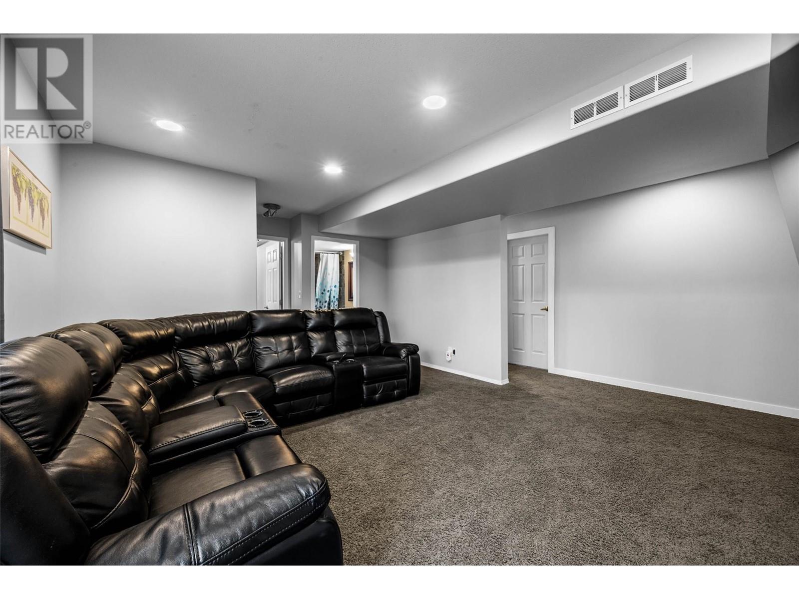 2506 Nechako Drive, Kamloops, British Columbia  V2E 2C9 - Photo 22 - 10346570