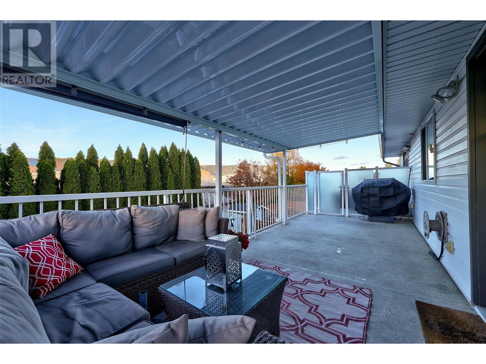 2506 Nechako Drive, Kamloops, British Columbia  V2E 2C9 - Photo 8 - 10346570