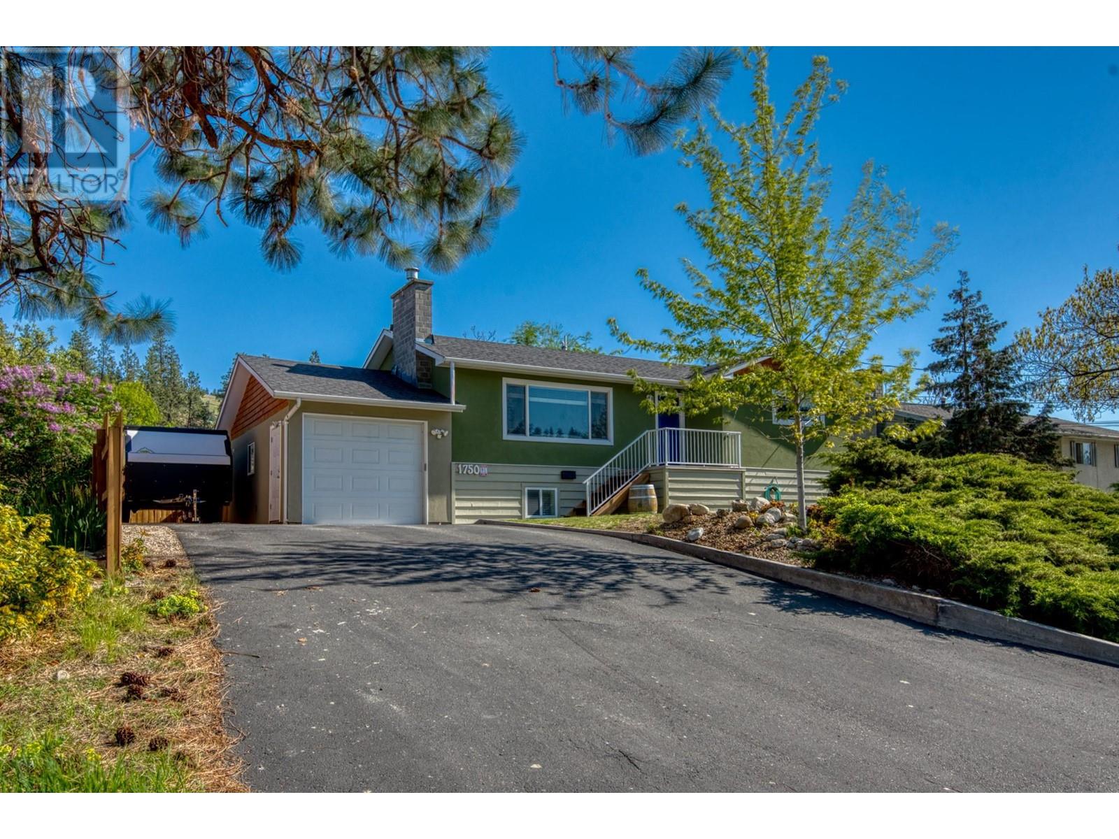 1750 Ridgedale Avenue, Penticton, British Columbia  V2A 2S6 - Photo 38 - 10346391