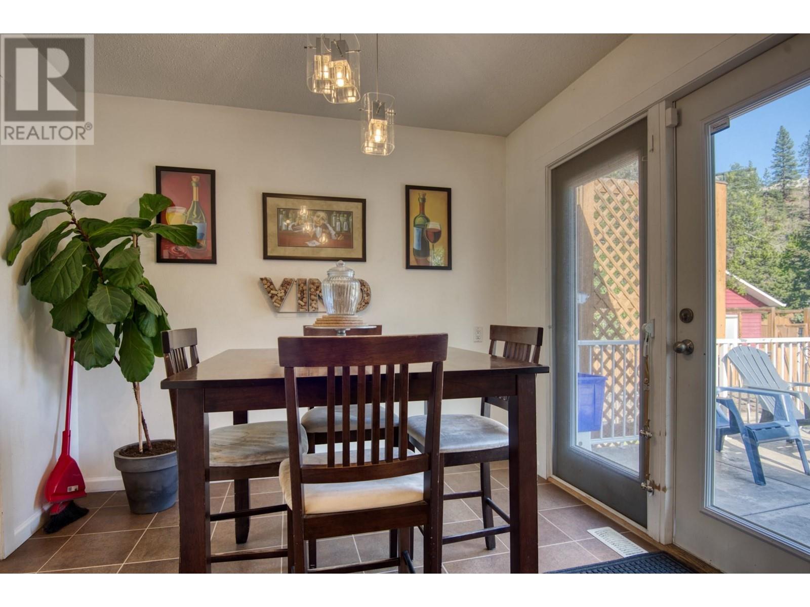 1750 Ridgedale Avenue, Penticton, British Columbia  V2A 2S6 - Photo 5 - 10346391
