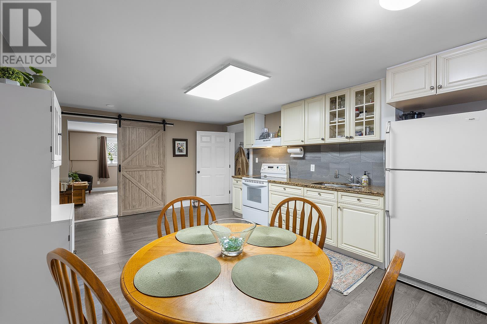 1629 Ainsworth Avenue, Riondel, British Columbia  V0B 2B0 - Photo 14 - 10345295