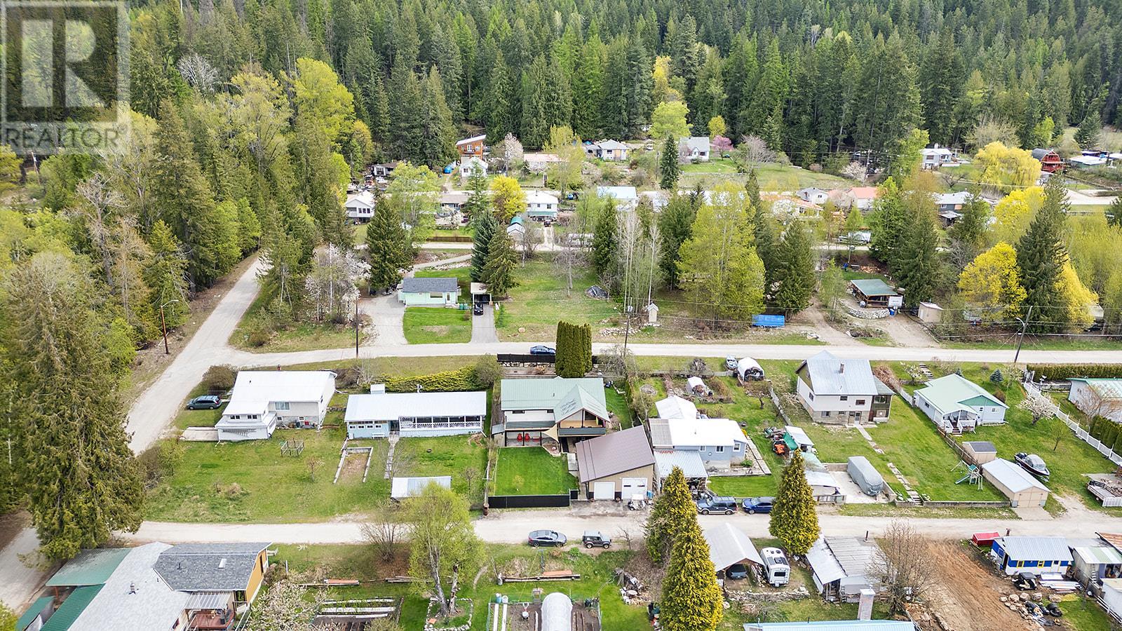 1629 Ainsworth Avenue, Riondel, British Columbia  V0B 2B0 - Photo 33 - 10345295