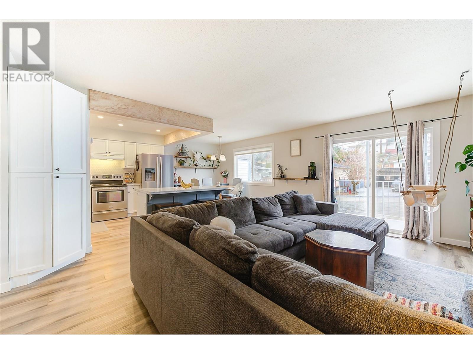 2937 Mcallister Road, West Kelowna, British Columbia  V4T 1G8 - Photo 6 - 10346576