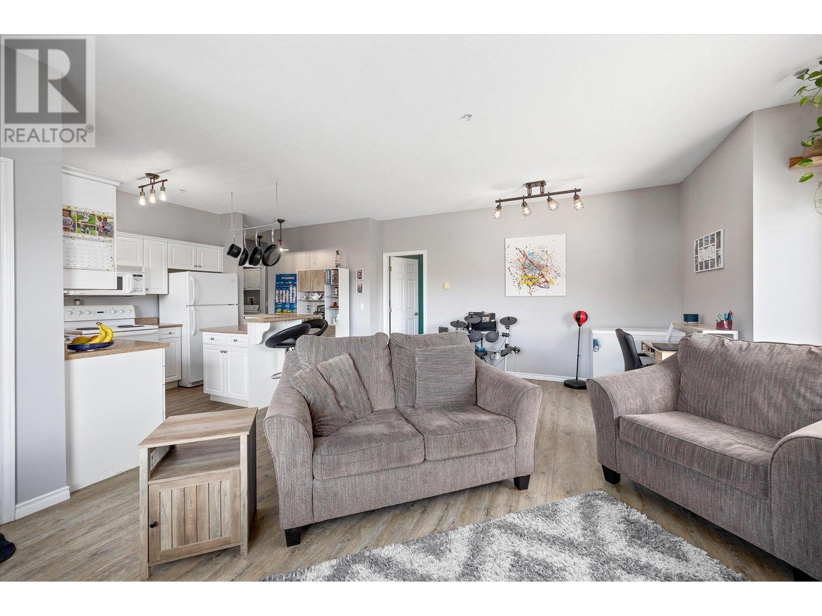 1125 Bernard Avenue Unit# 204, Kelowna, British Columbia  V1Y 6R3 - Photo 13 - 10332949