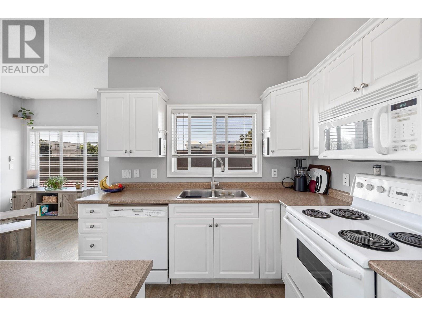1125 Bernard Avenue Unit# 204, Kelowna, British Columbia  V1Y 6R3 - Photo 8 - 10332949