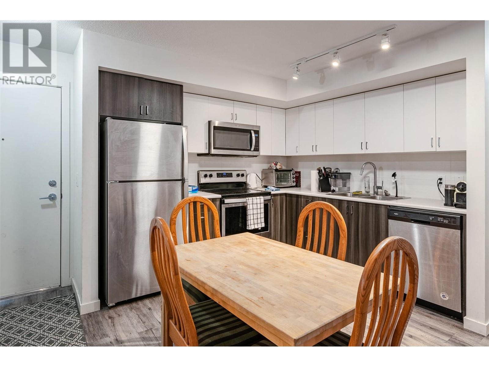 655 Academy Way Unit# 110, Kelowna, British Columbia  V1V 3A4 - Photo 4 - 10346283