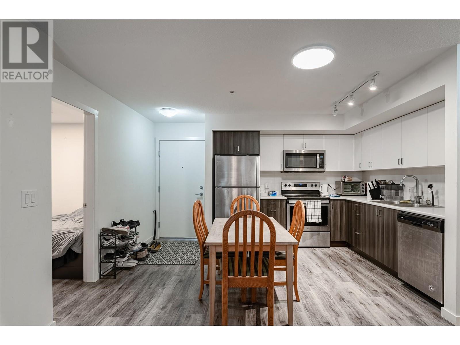 655 Academy Way Unit# 110, Kelowna, British Columbia  V1V 3A4 - Photo 6 - 10346283