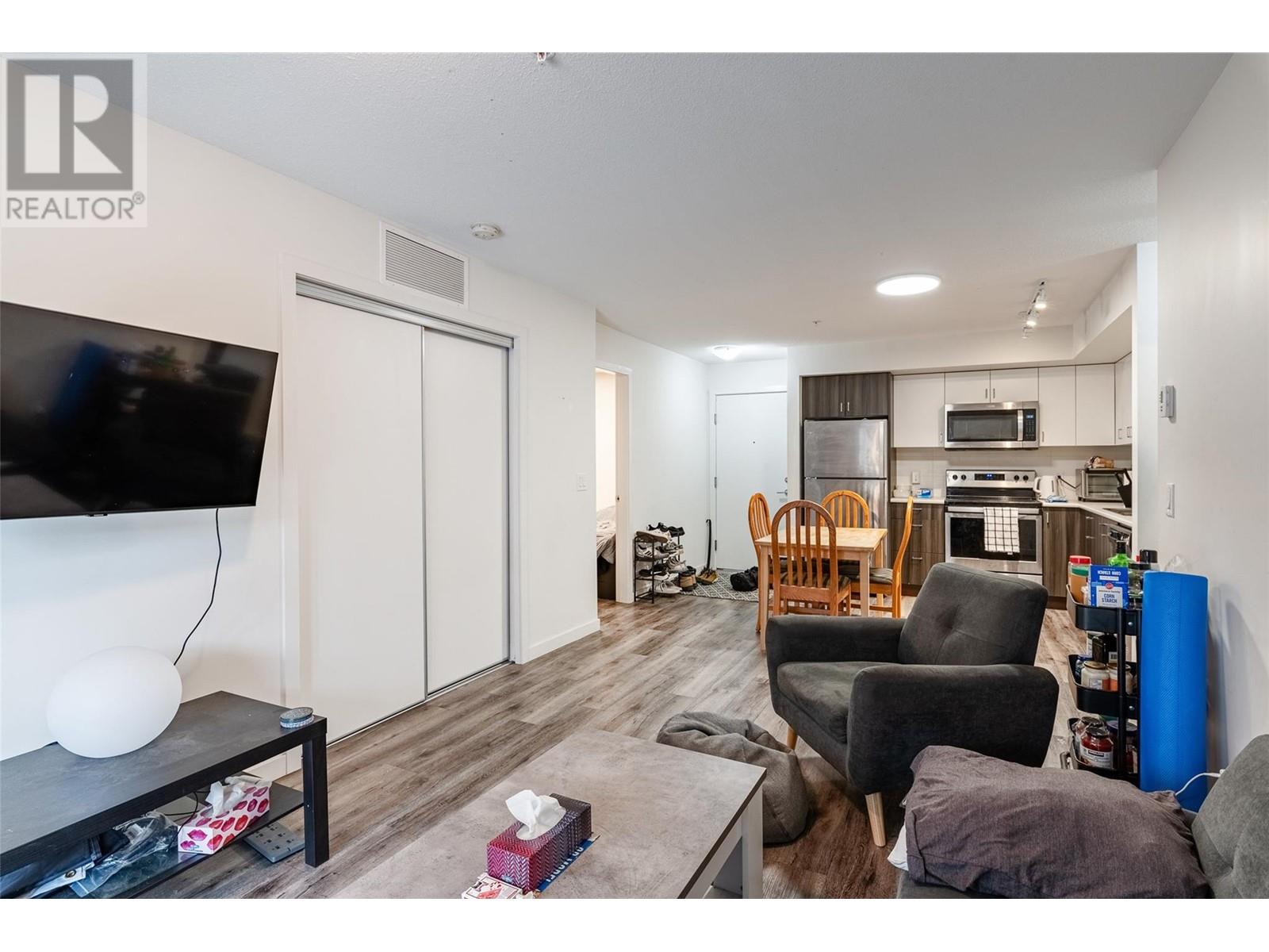 655 Academy Way Unit# 110, Kelowna, British Columbia  V1V 3A4 - Photo 9 - 10346283