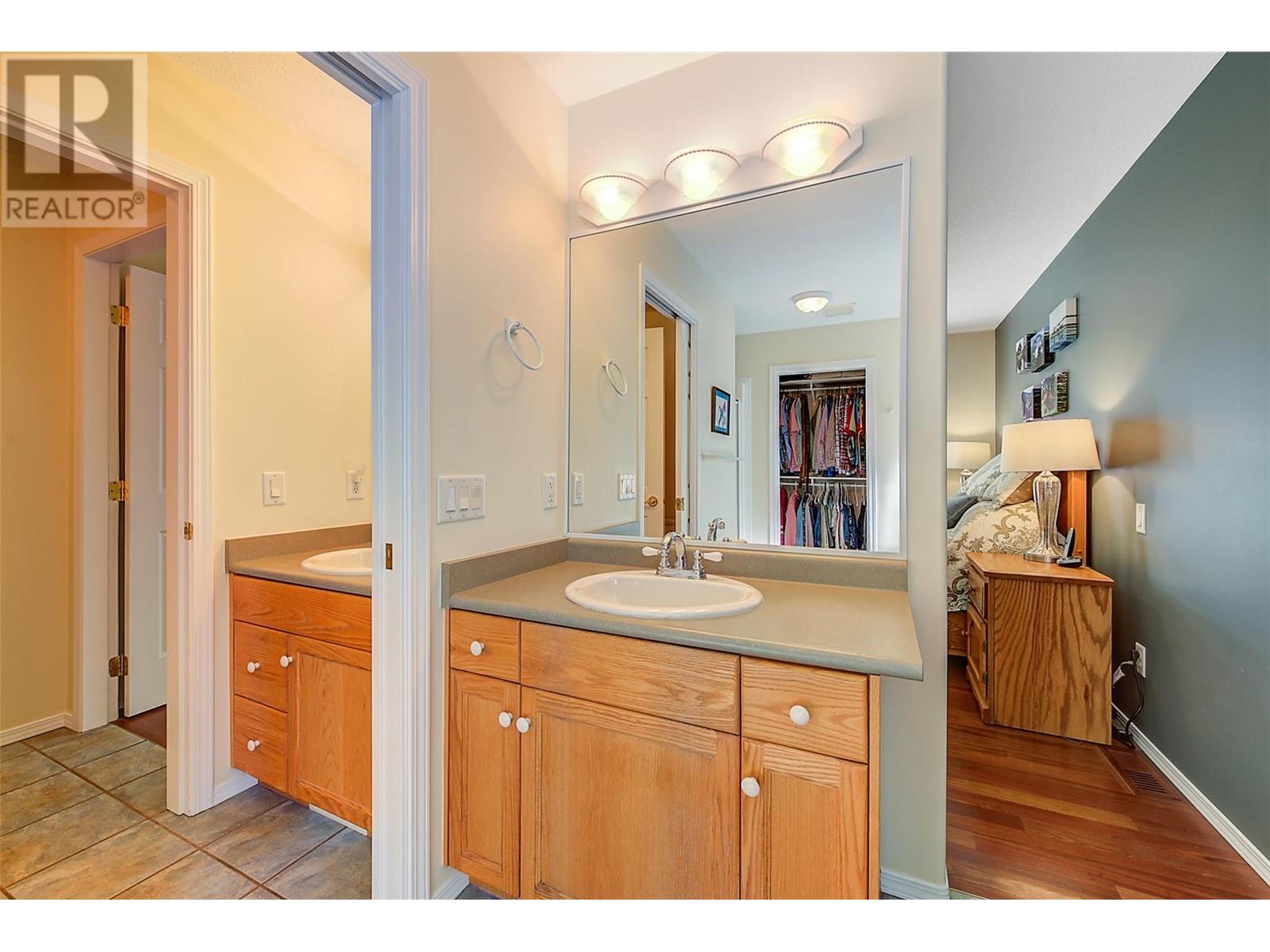 1051 Chilcotin Crescent, Kelowna, British Columbia  V1V 2L7 - Photo 19 - 10346542