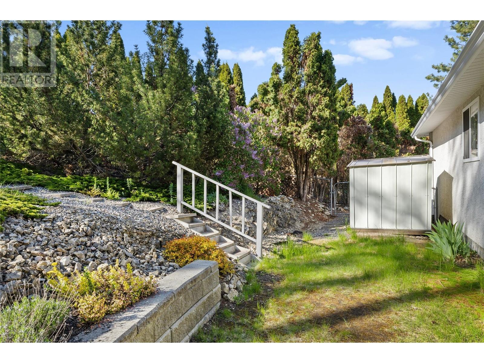 959 Purcell Court, Kelowna, British Columbia  V1V 1N7 - Photo 38 - 10346289