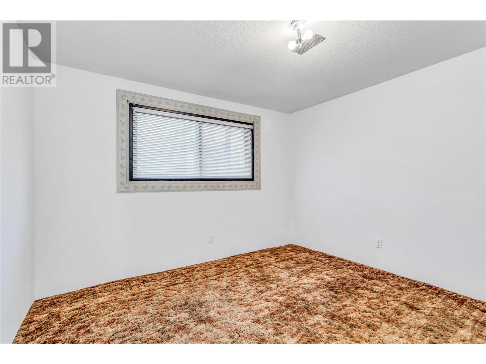 770 Raymer Road, Kelowna, British Columbia  V1W 1H8 - Photo 23 - 10346431