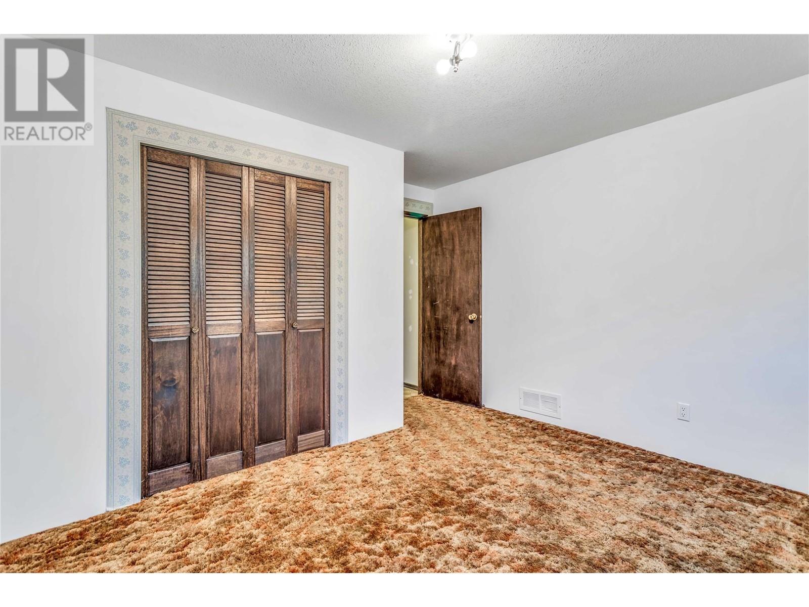 770 Raymer Road, Kelowna, British Columbia  V1W 1H8 - Photo 24 - 10346431