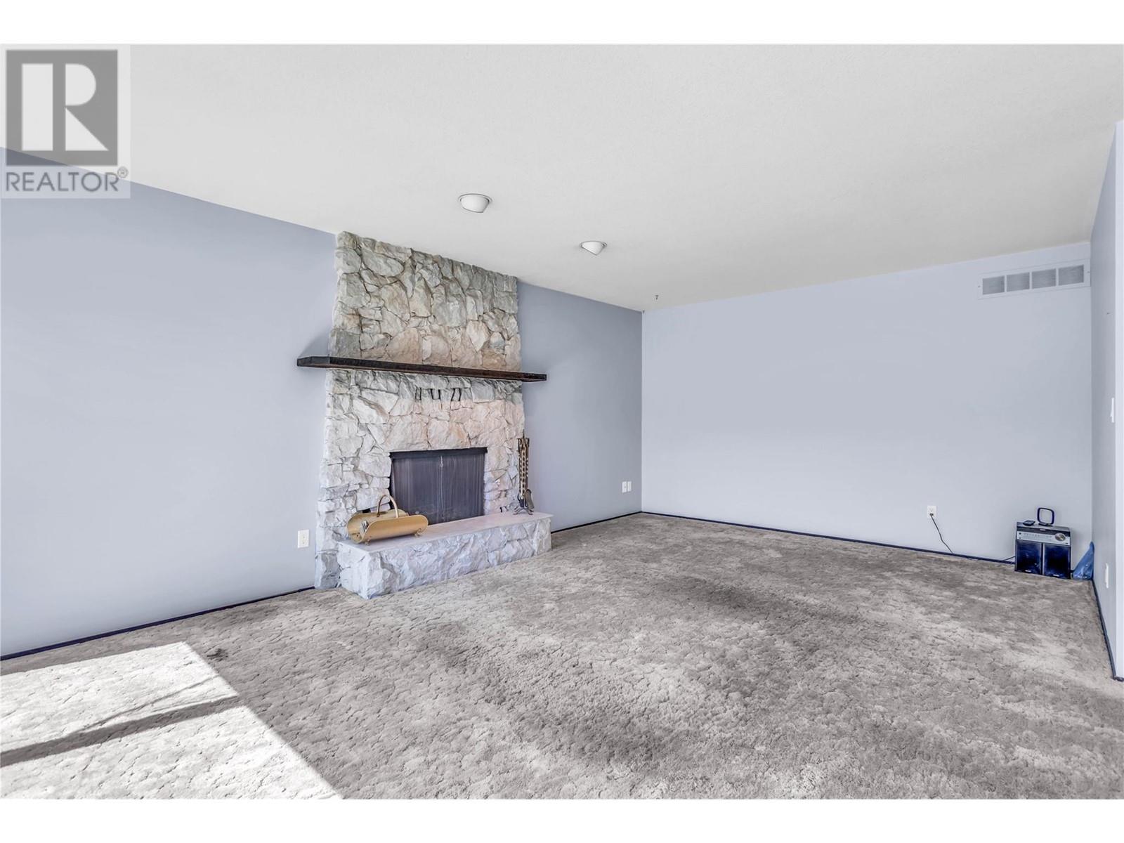 770 Raymer Road, Kelowna, British Columbia  V1W 1H8 - Photo 6 - 10346431