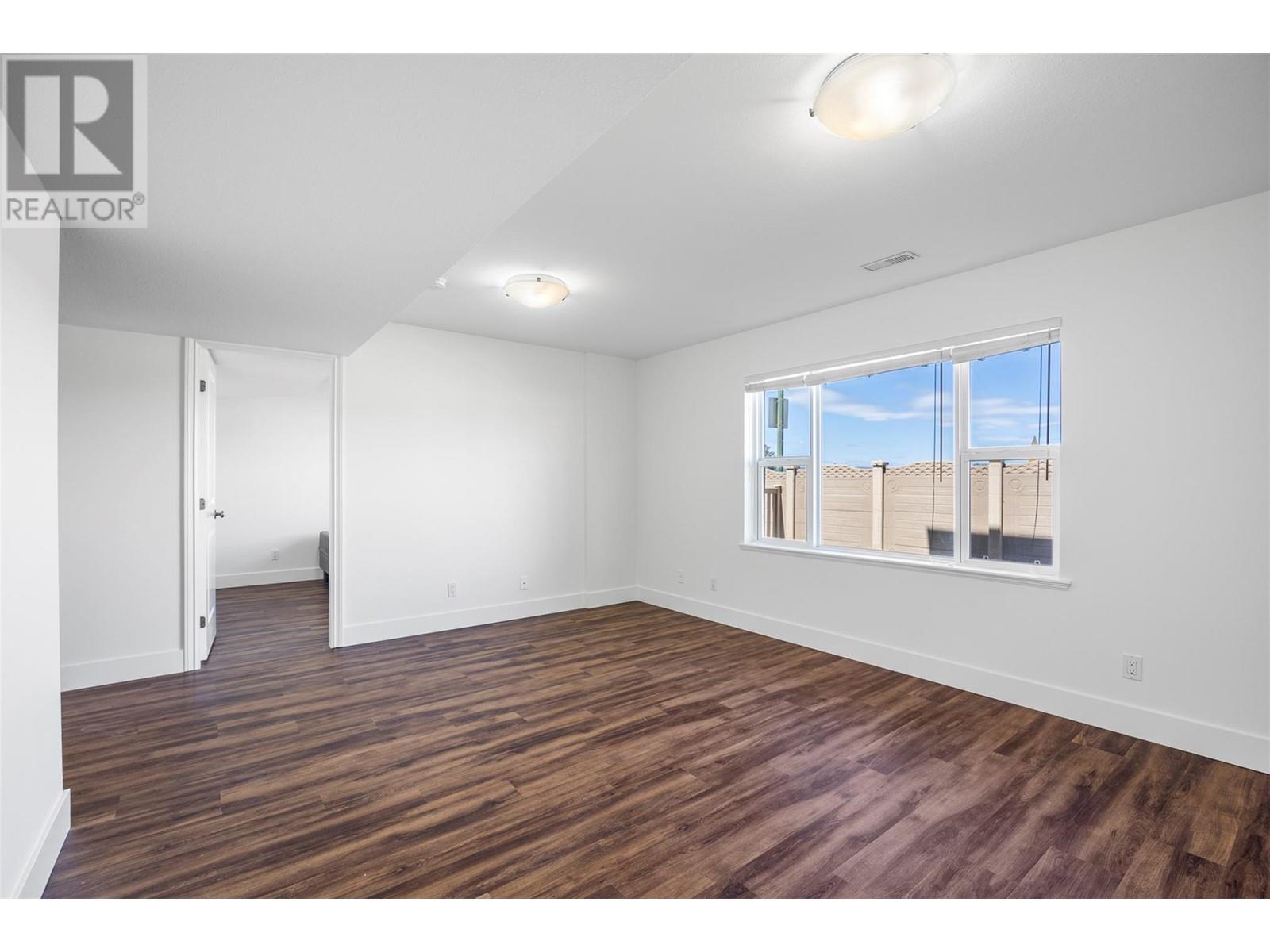 1055 Aberdeen Drive Unit# 4, Kamloops, British Columbia  V1S 2A7 - Photo 35 - 10346607