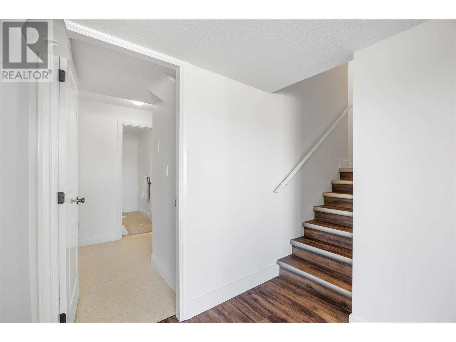 1055 Aberdeen Drive Unit# 4, Kamloops, British Columbia  V1S 2A7 - Photo 36 - 10346607