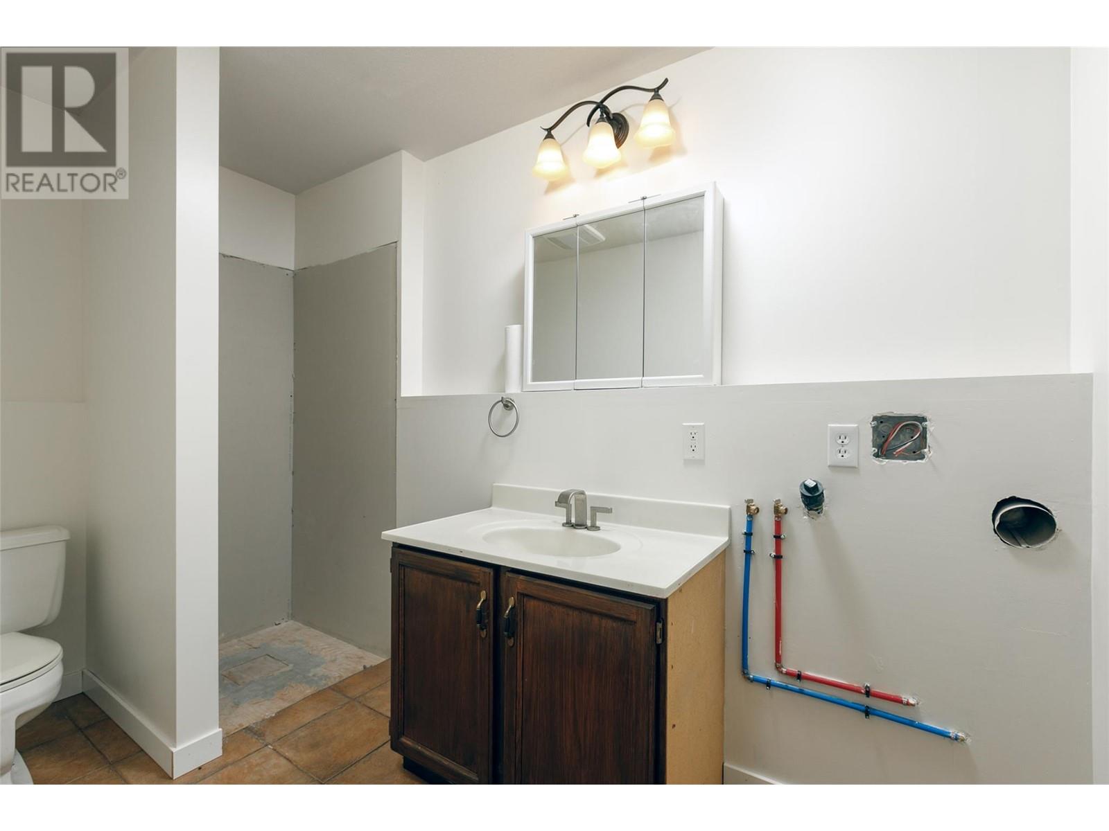 2351 Gallagher Road, Kelowna, British Columbia  V1P 1G9 - Photo 19 - 10345141