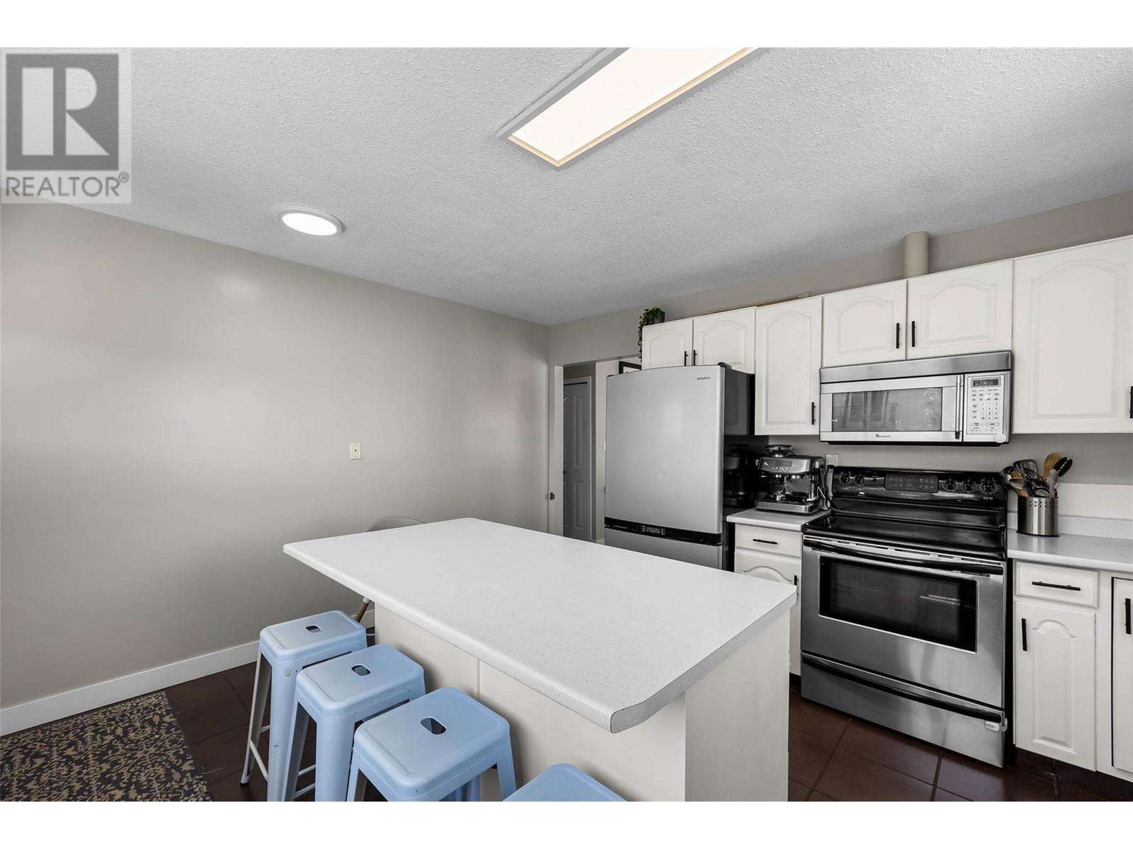 1425 Stratford Place, Kamloops, British Columbia  V2B 8E2 - Photo 17 - 10346569