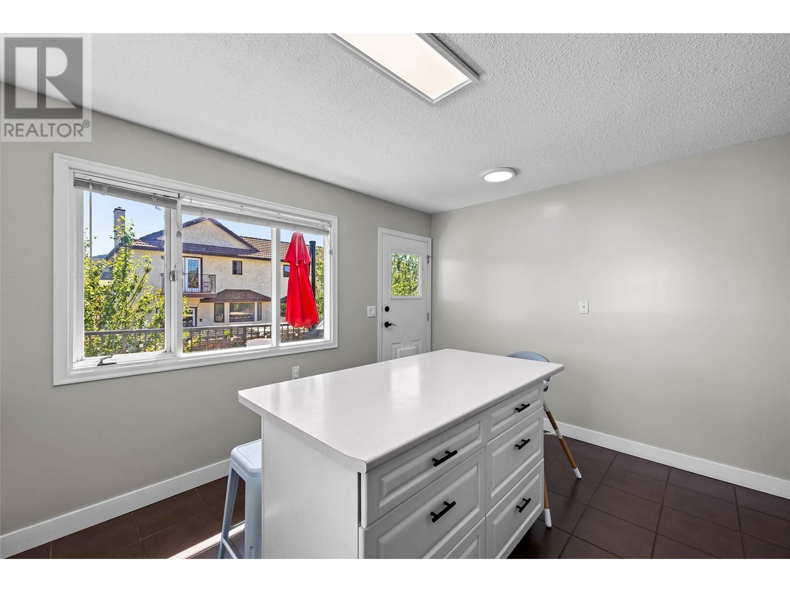 1425 Stratford Place, Kamloops, British Columbia  V2B 8E2 - Photo 18 - 10346569