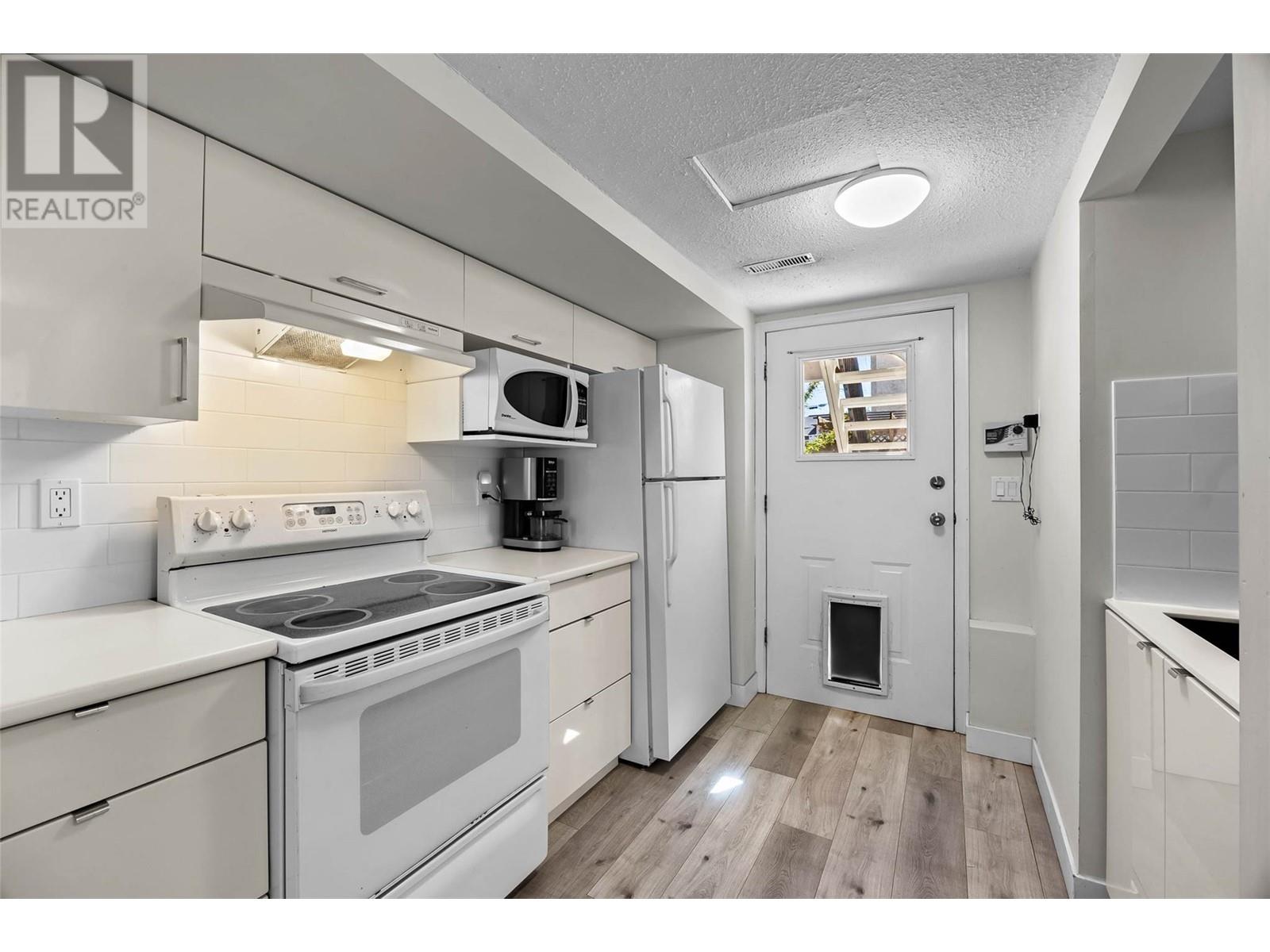 1425 Stratford Place, Kamloops, British Columbia  V2B 8E2 - Photo 26 - 10346569