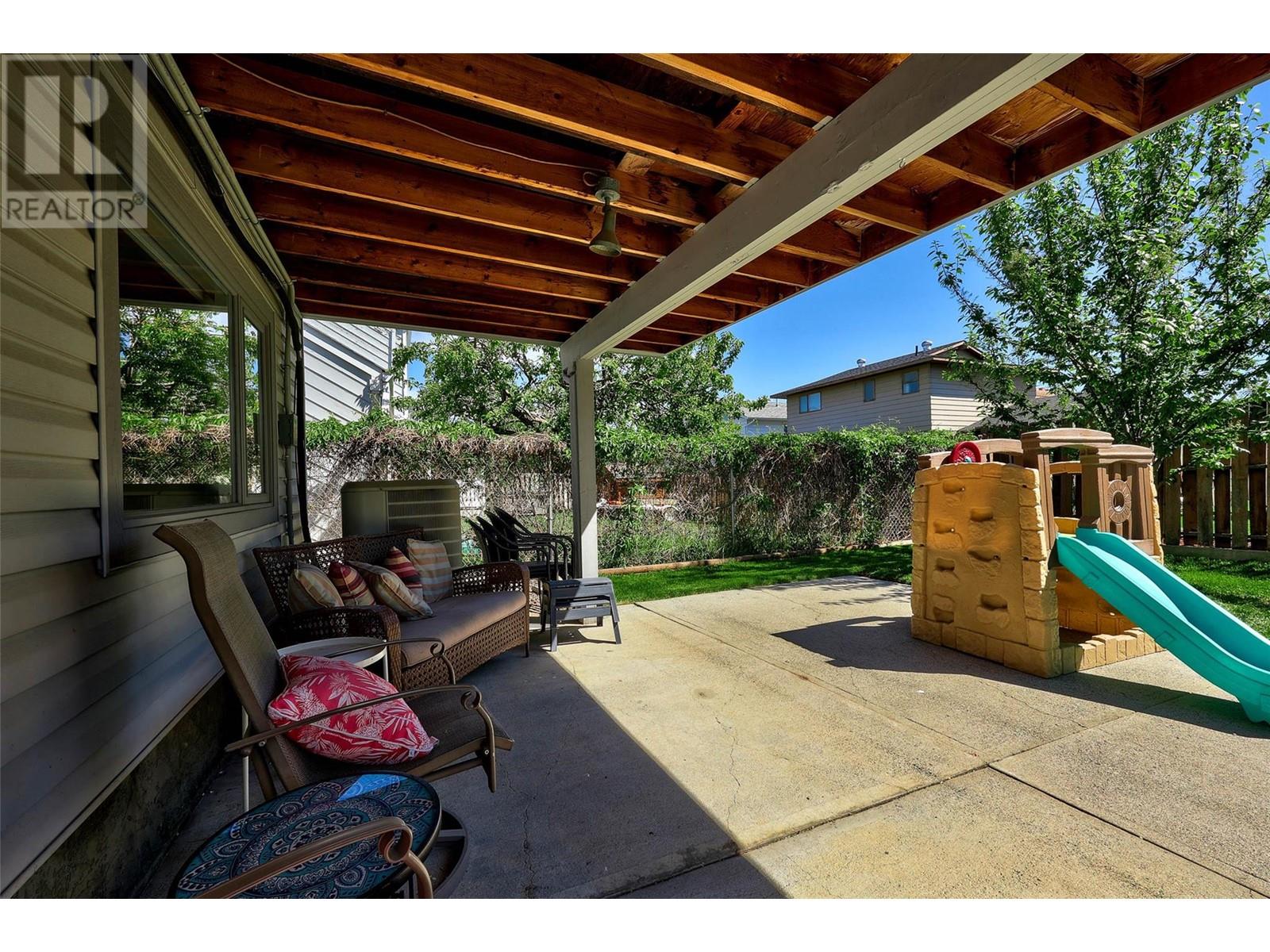1425 Stratford Place, Kamloops, British Columbia  V2B 8E2 - Photo 37 - 10346569